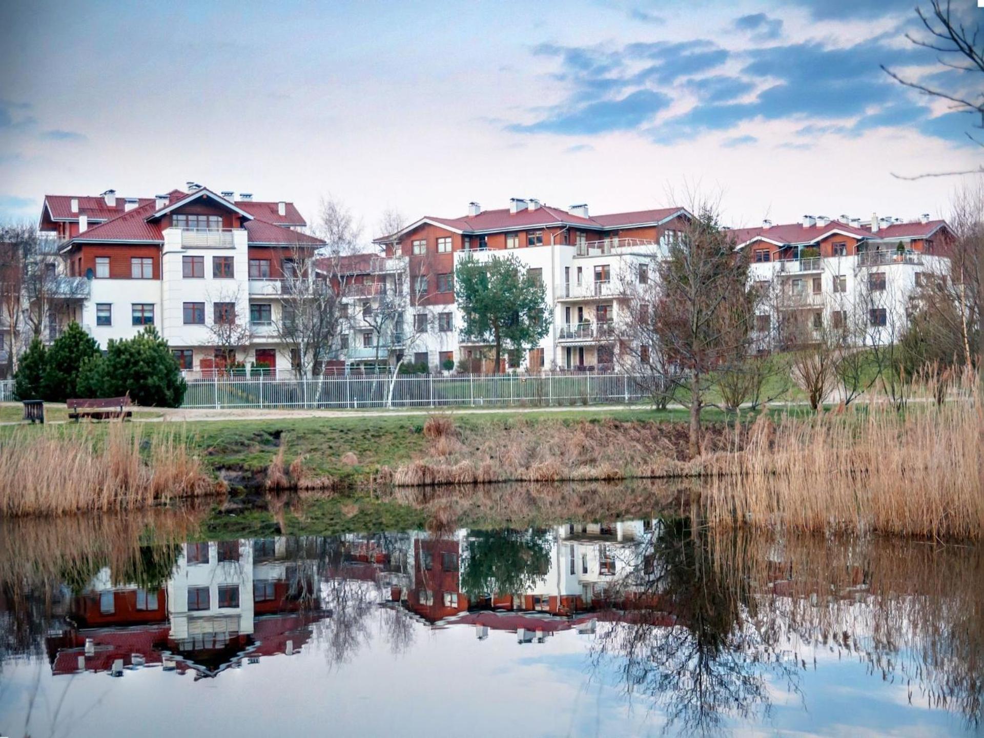 Meiguan With Huge Terrace + Extra 2 Parking Spots Apartament